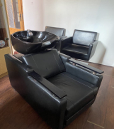 SrbijaOglasi - Na prodaju kompletna oprema za frizerski salon 